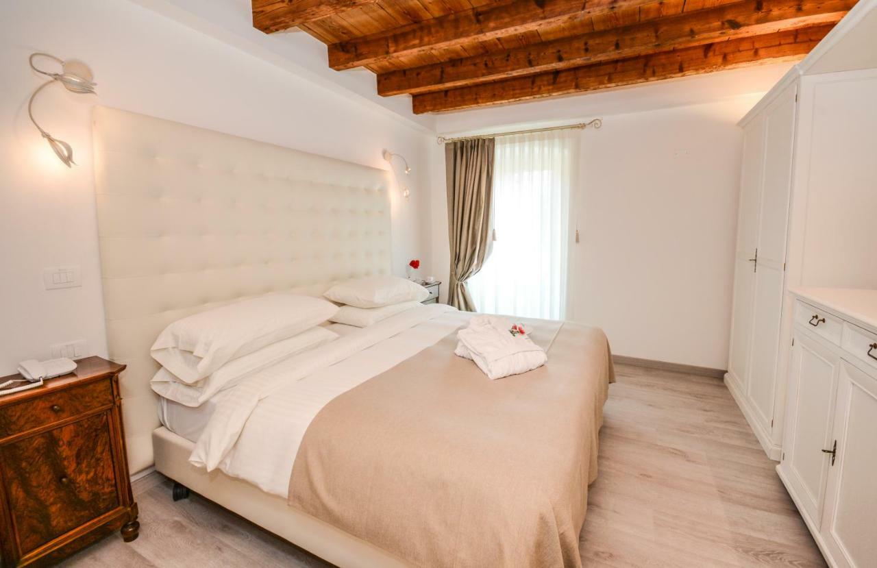 Hotel Villa Florida & Suite Apartments Gardone Riviera Zewnętrze zdjęcie